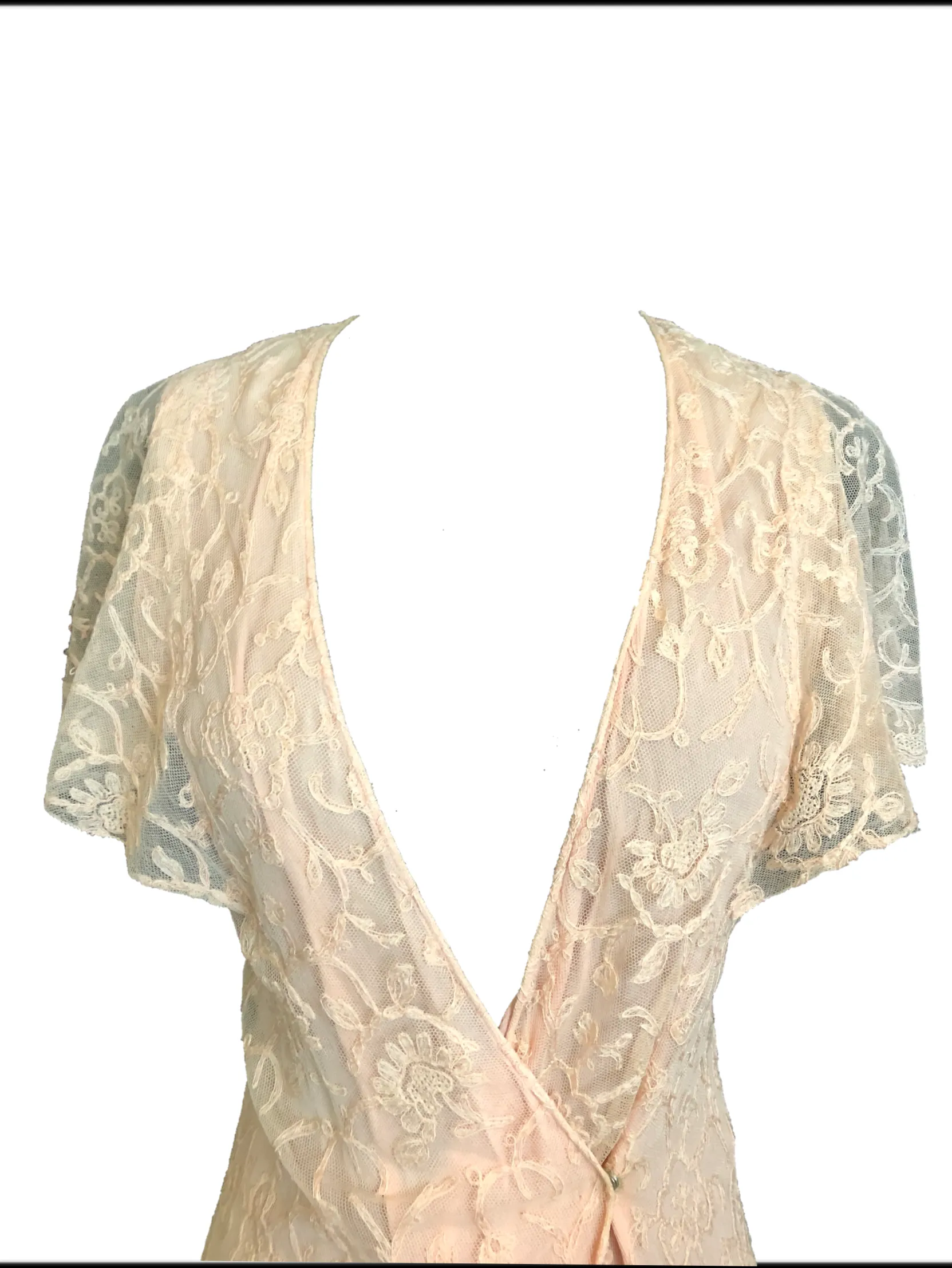 30s Peach Lace Dressing Gown