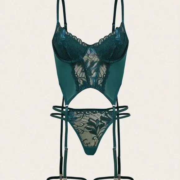 4pack Floral Lace Cut Out Garter Underwire Corset Thong Lingerie Set