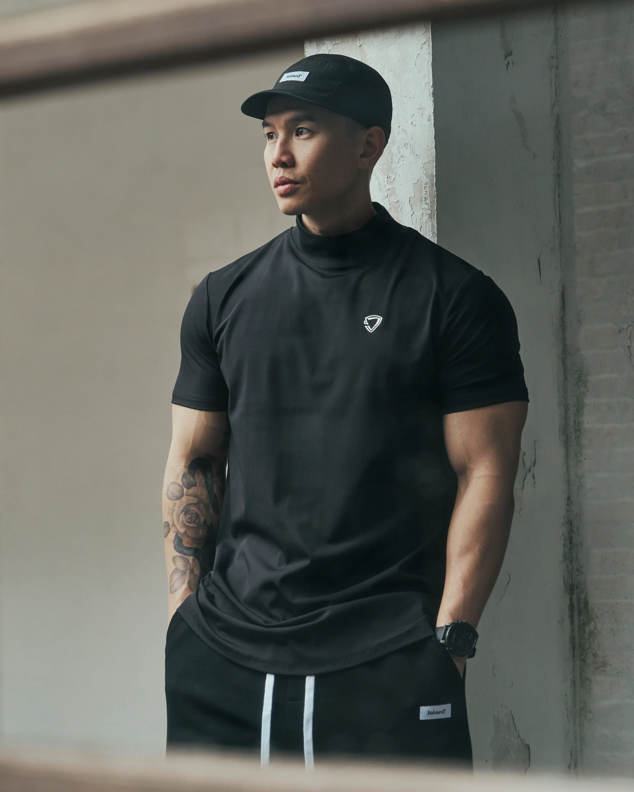 Adapt Turtle Neck Muscle Top