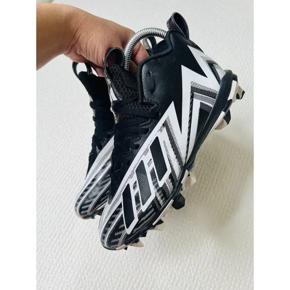 ADIDAS Freak Spark MD 23 Inline Mens Teens Kids Cleats black &amp; white Size US 4.5