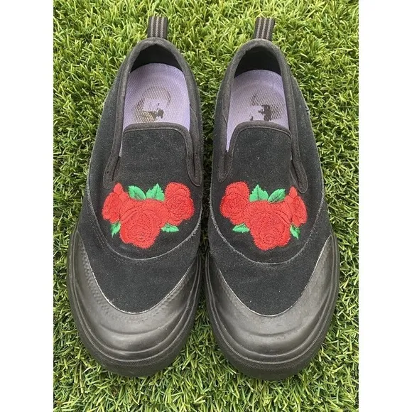 ADIDAS NAKEL SMITH MATCHCOURT BLACK FLORAL EMBROIDERED SLIP ON SKATE SHOES 6.5