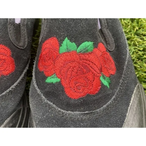 ADIDAS NAKEL SMITH MATCHCOURT BLACK FLORAL EMBROIDERED SLIP ON SKATE SHOES 6.5