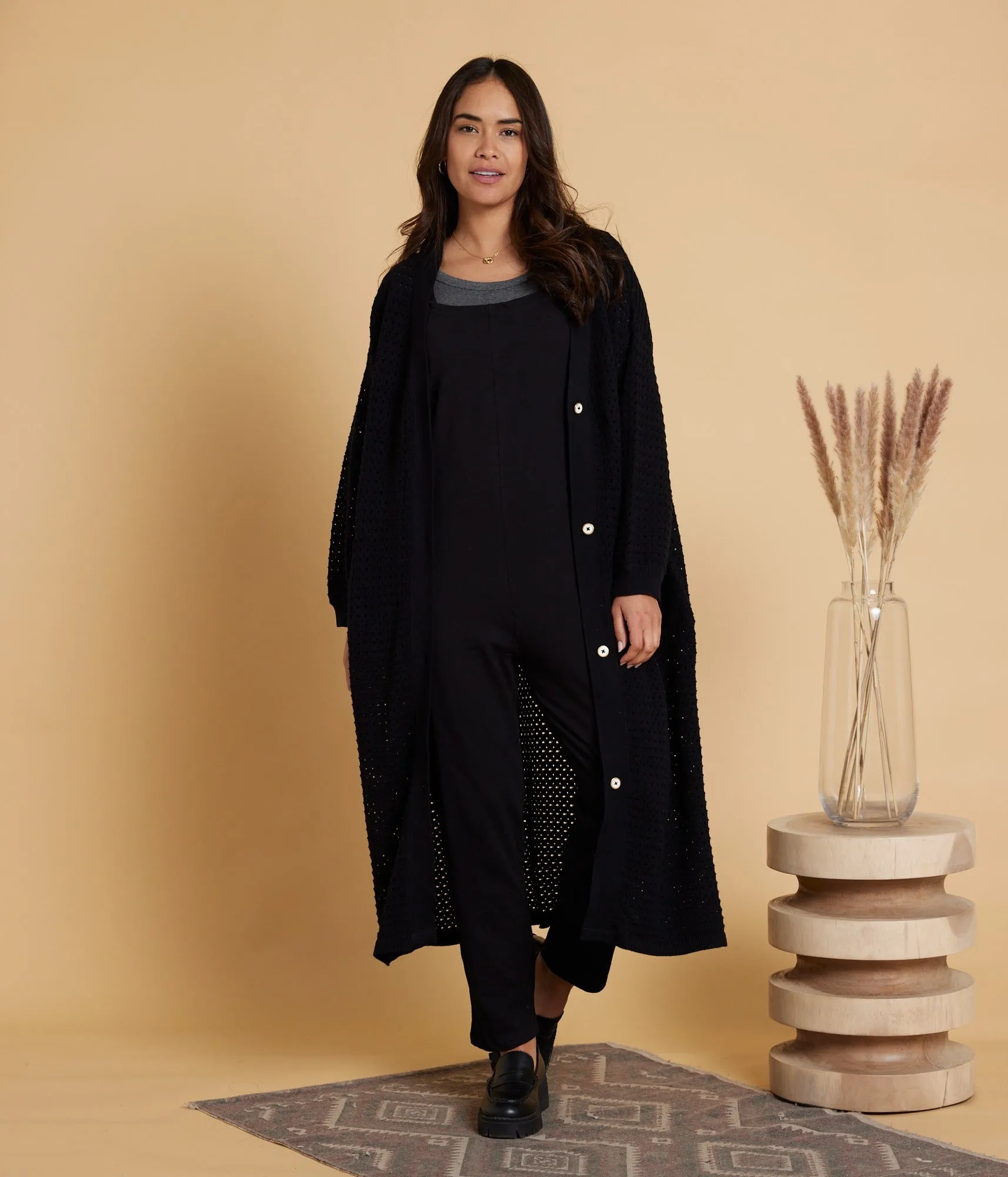 Almond Cardigan - Black