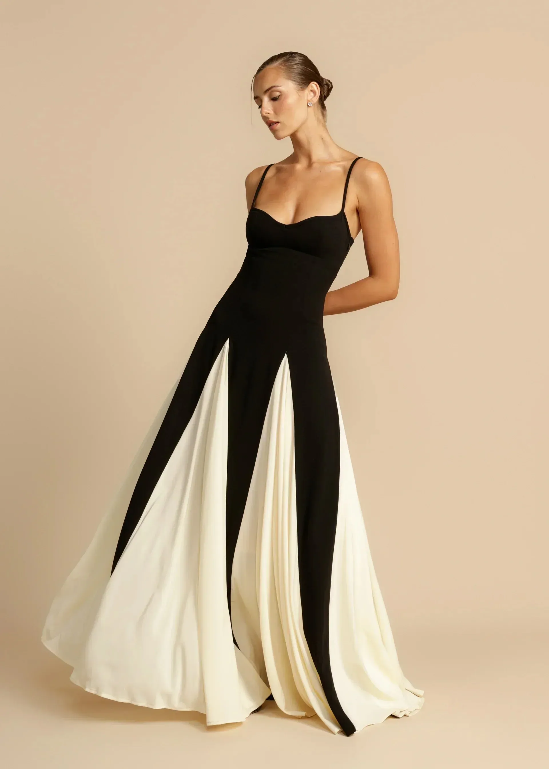 Althea – Sophisticated Women's Long Dress