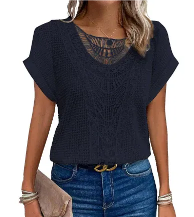Amadis® | Women'S Stylish Embossed Blouse With Folded Sleeves