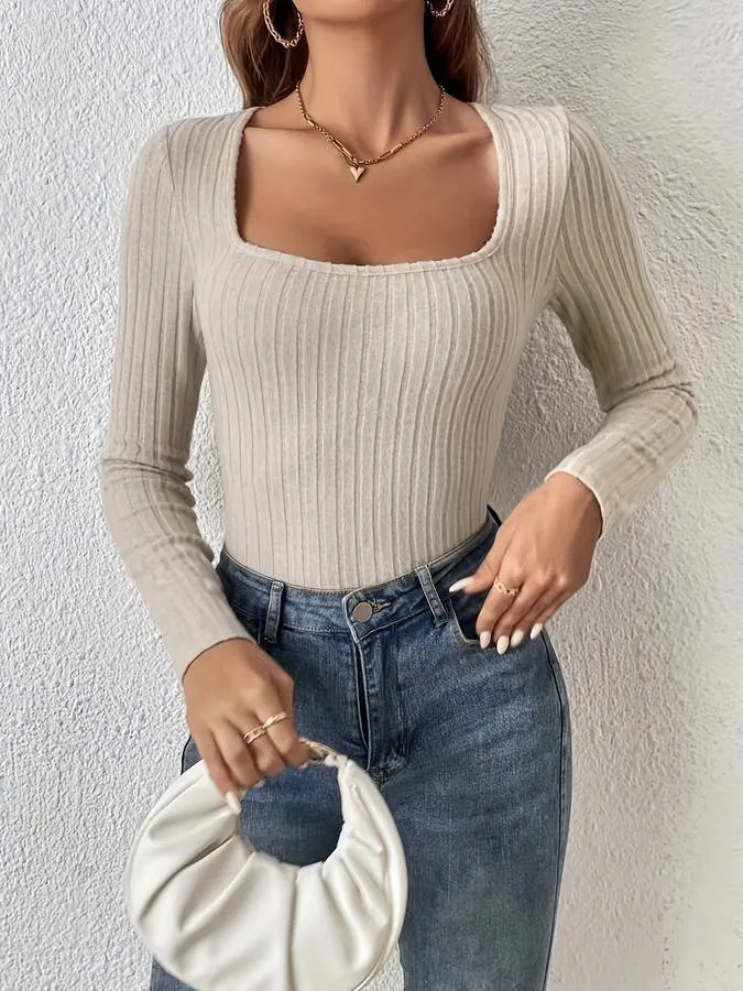 Bakarne® | Body With A Square Neckline