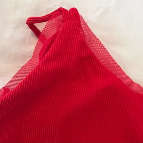 BEACH RIOT Aria Sports Bra in Red Size Large