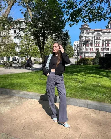 Bernetta® | Straight Leg Cargo Pants