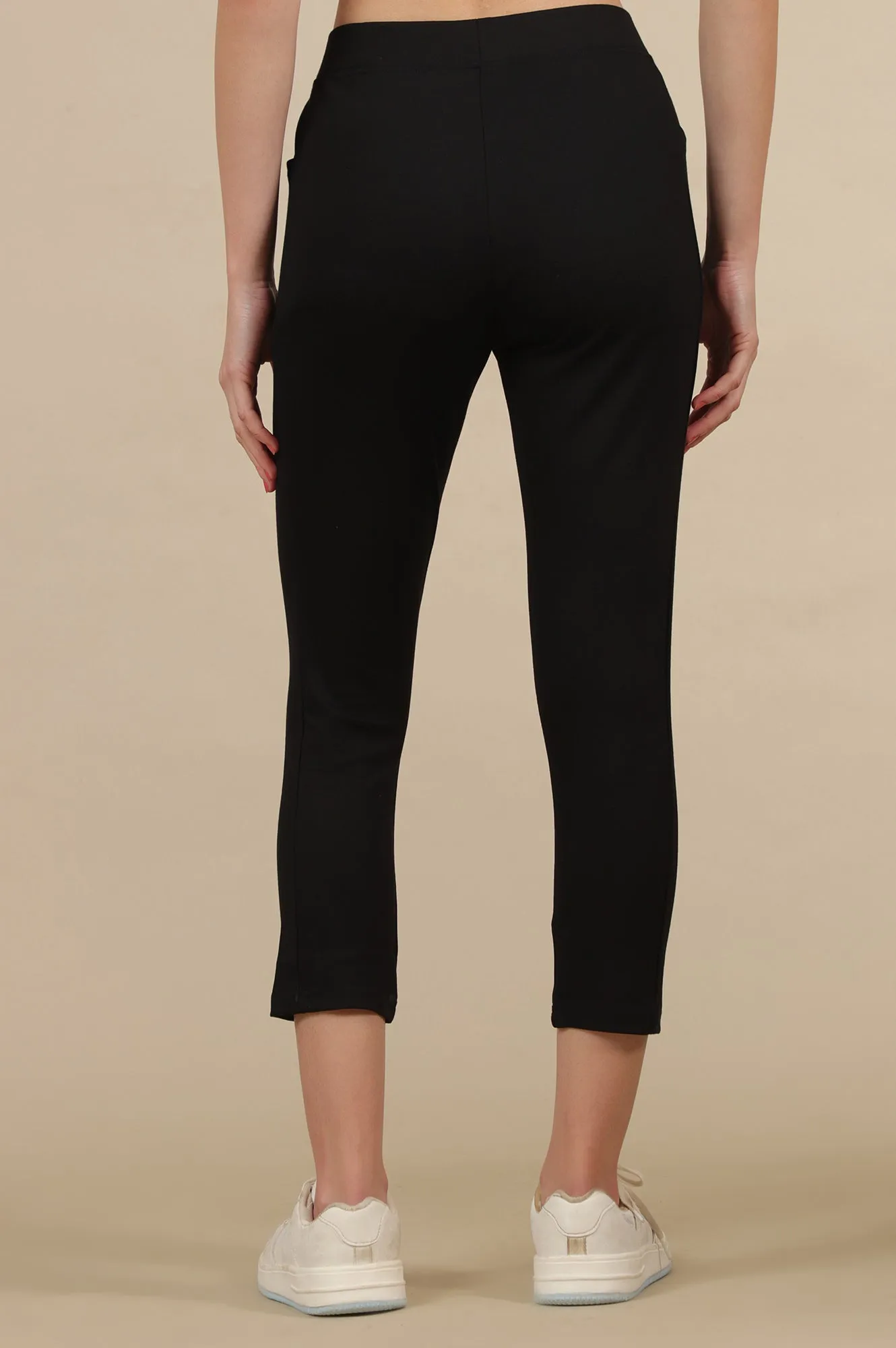Black Calf Length Yoga Tights