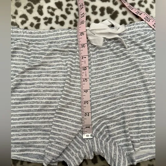 Born Sleepwear 2 Piece Super Soft Stripe Pajama Set Tank Shirts Gray Size Medium