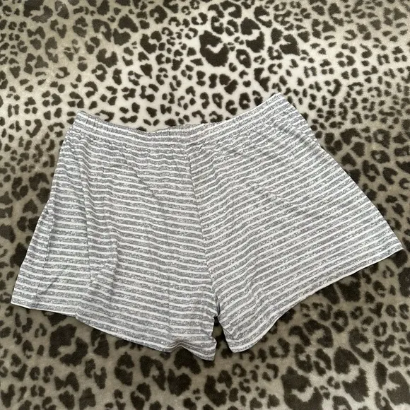 Born Sleepwear 2 Piece Super Soft Stripe Pajama Set Tank Shirts Gray Size Medium