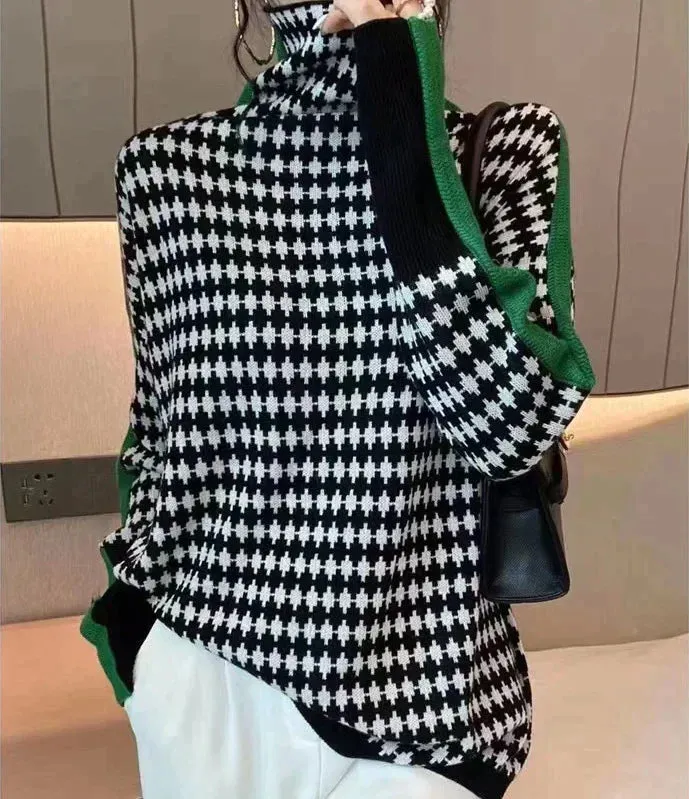 Bruk® | Elegant Blouse With Black And White Checked Pattern