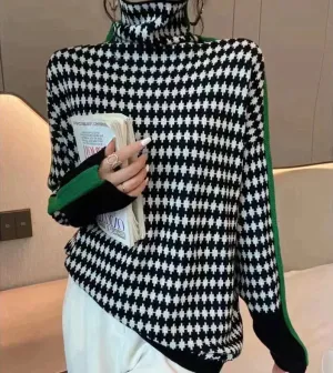 Bruk® | Elegant Blouse With Black And White Checked Pattern