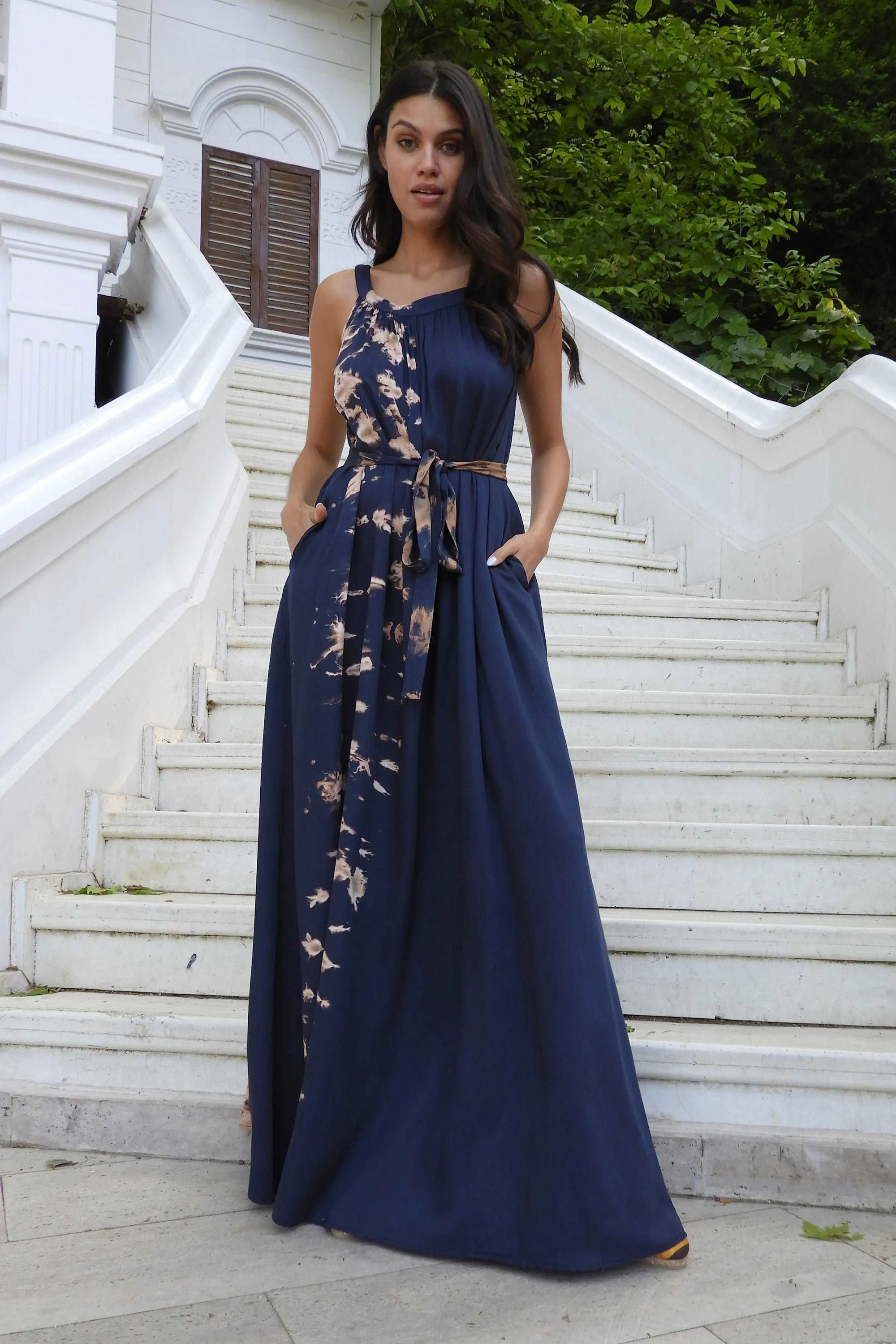 CALIFORNIA Maxi Dress