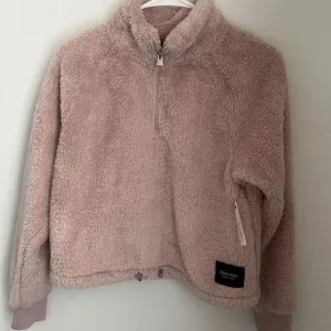 CALVIN KLEIN  Women's Blush Calvin Klein 1/4-Zip Cropped Fleece, Sz. S