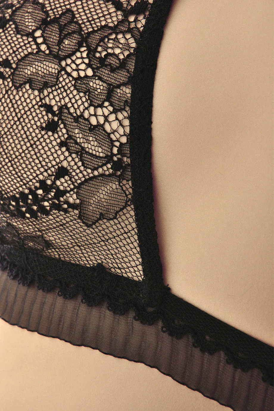CHRISTIES DELICES Black Lace Bra