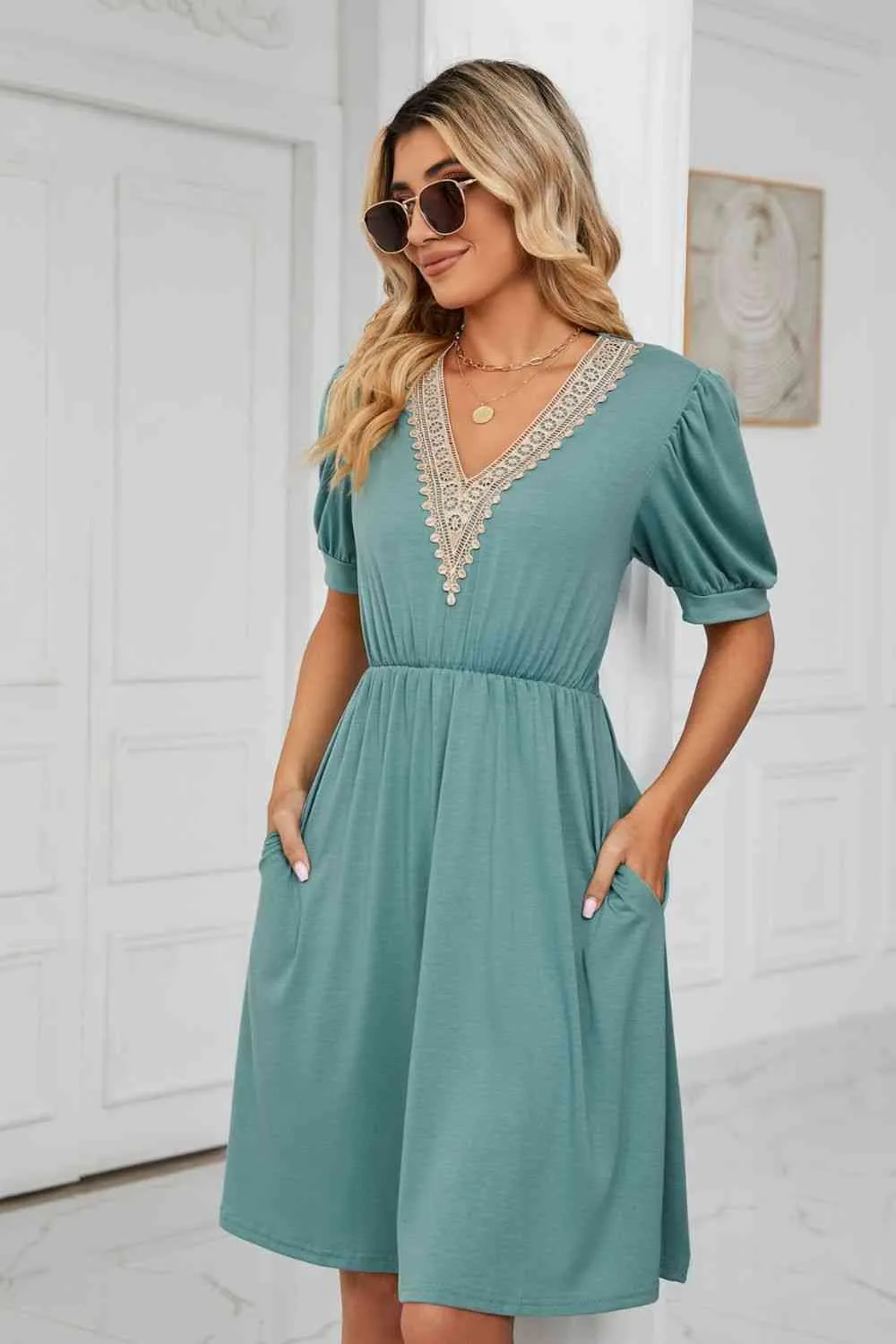 Contrast Color V-Neck Puff Sleeve Pocket Dress (8 Colors)
