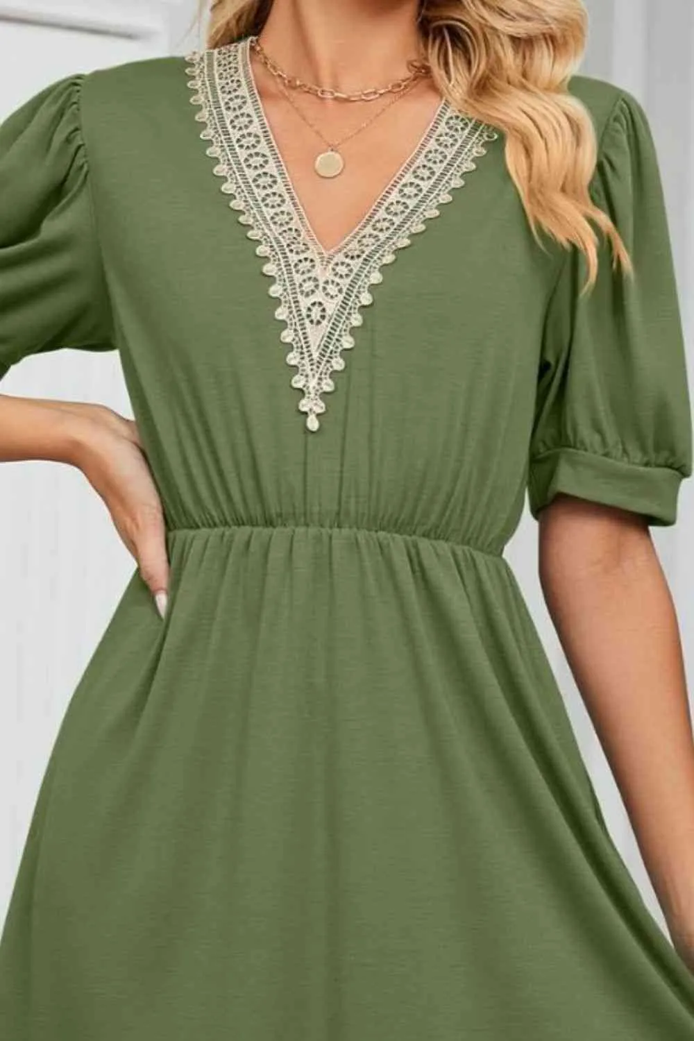 Contrast Color V-Neck Puff Sleeve Pocket Dress (8 Colors)