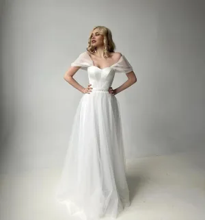 Customize To Measures 2025 Floor Length Tulle Wedding Dress Sweetheart For Women Bridal Gowns Stunning Robe De Mariee A-Line