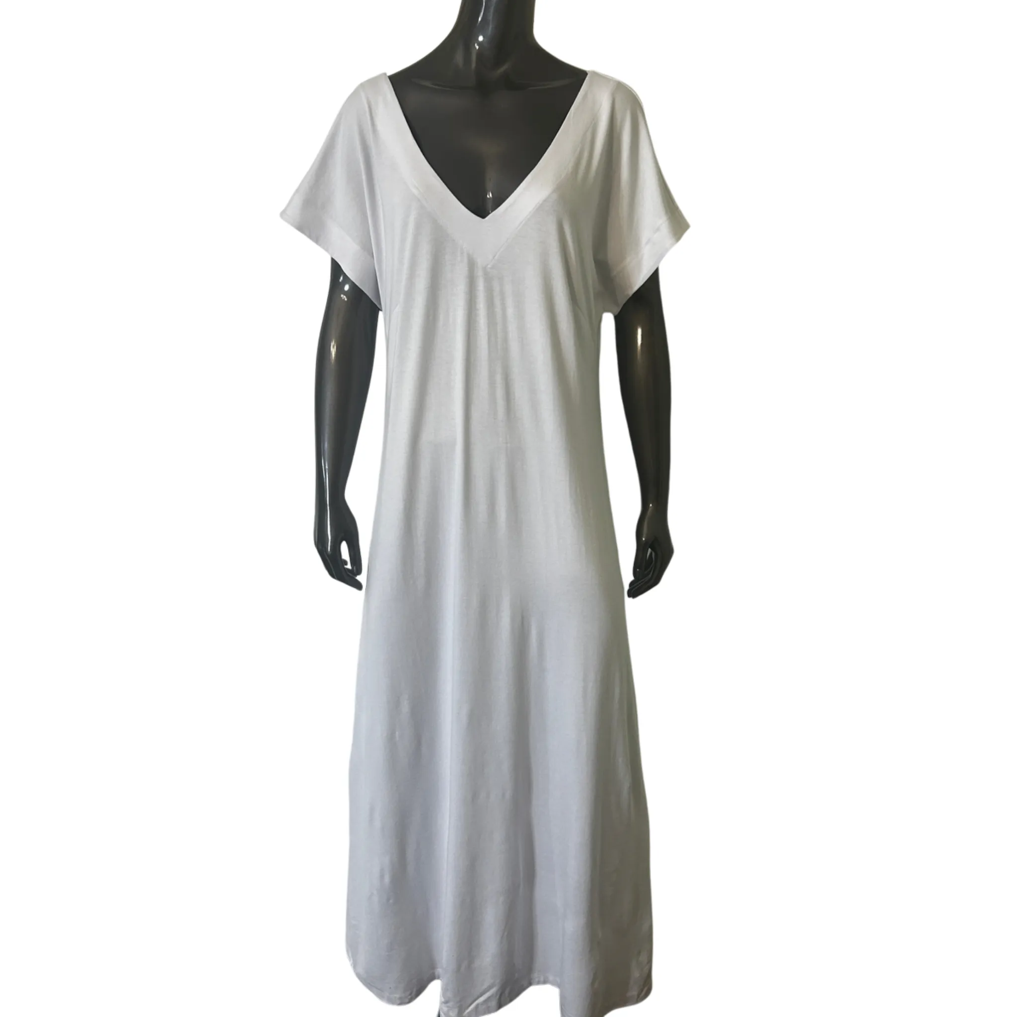Double V-Neck Plus Sized Dress - Whtie