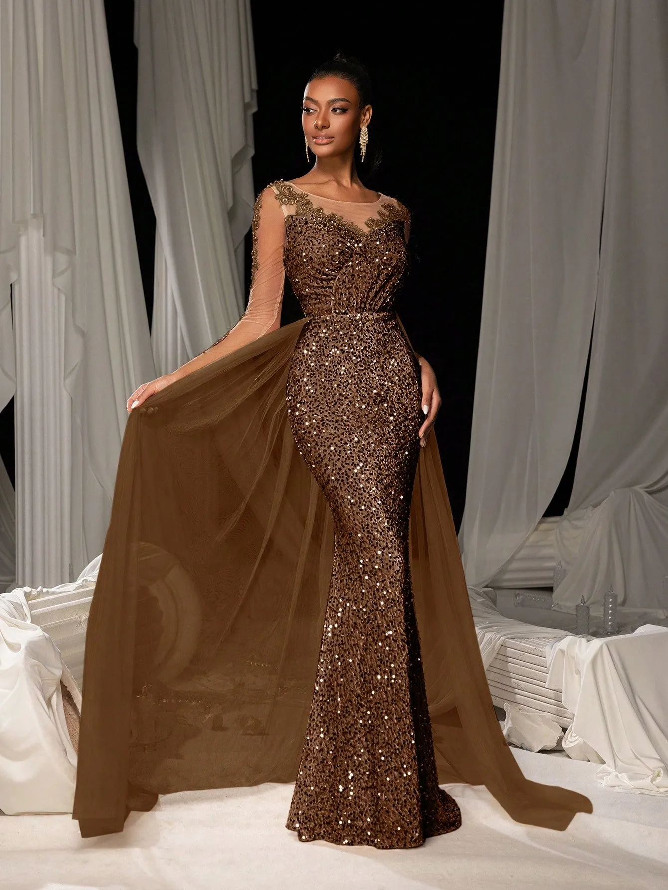 Faeriesty Applique Detail Mesh Overlay Sequin Formal Mermaid Dress
