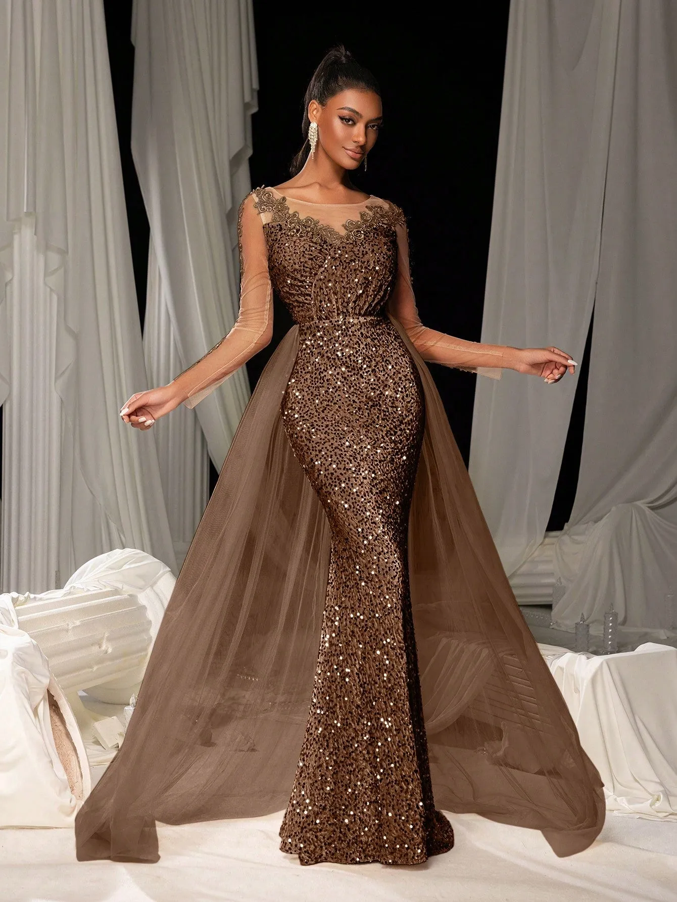 Faeriesty Applique Detail Mesh Overlay Sequin Formal Mermaid Dress