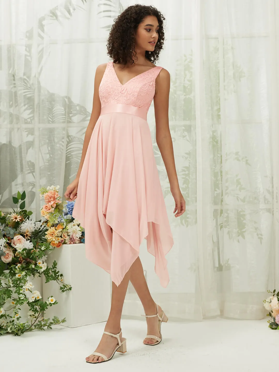 [Final Sale] Lace V-Neck Sleeveless Midi Length Chiffon Flowy Bridesmaid Dresses