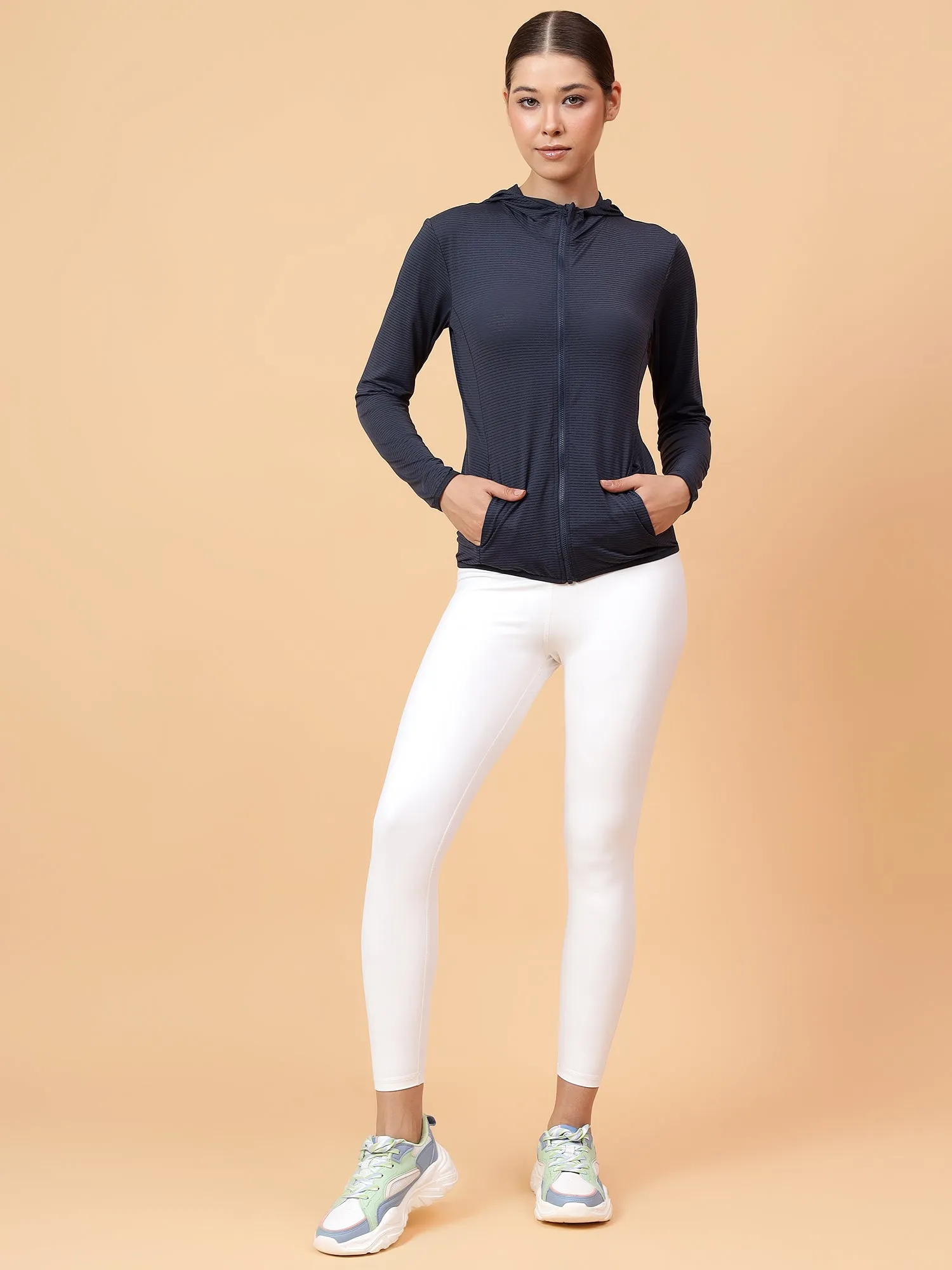 Fitkin Women Grey Shape You Performance Jacket