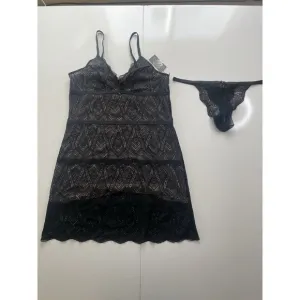 FLEUR'T LACE CHEMISE SET IN Black Lace With Panties Size XL