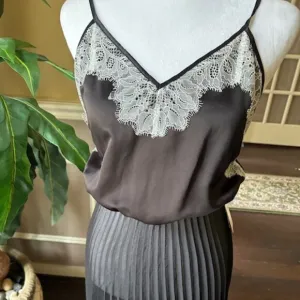 Flora Nikrooz Slip Chemise NWT Color black white, lace sz S and M