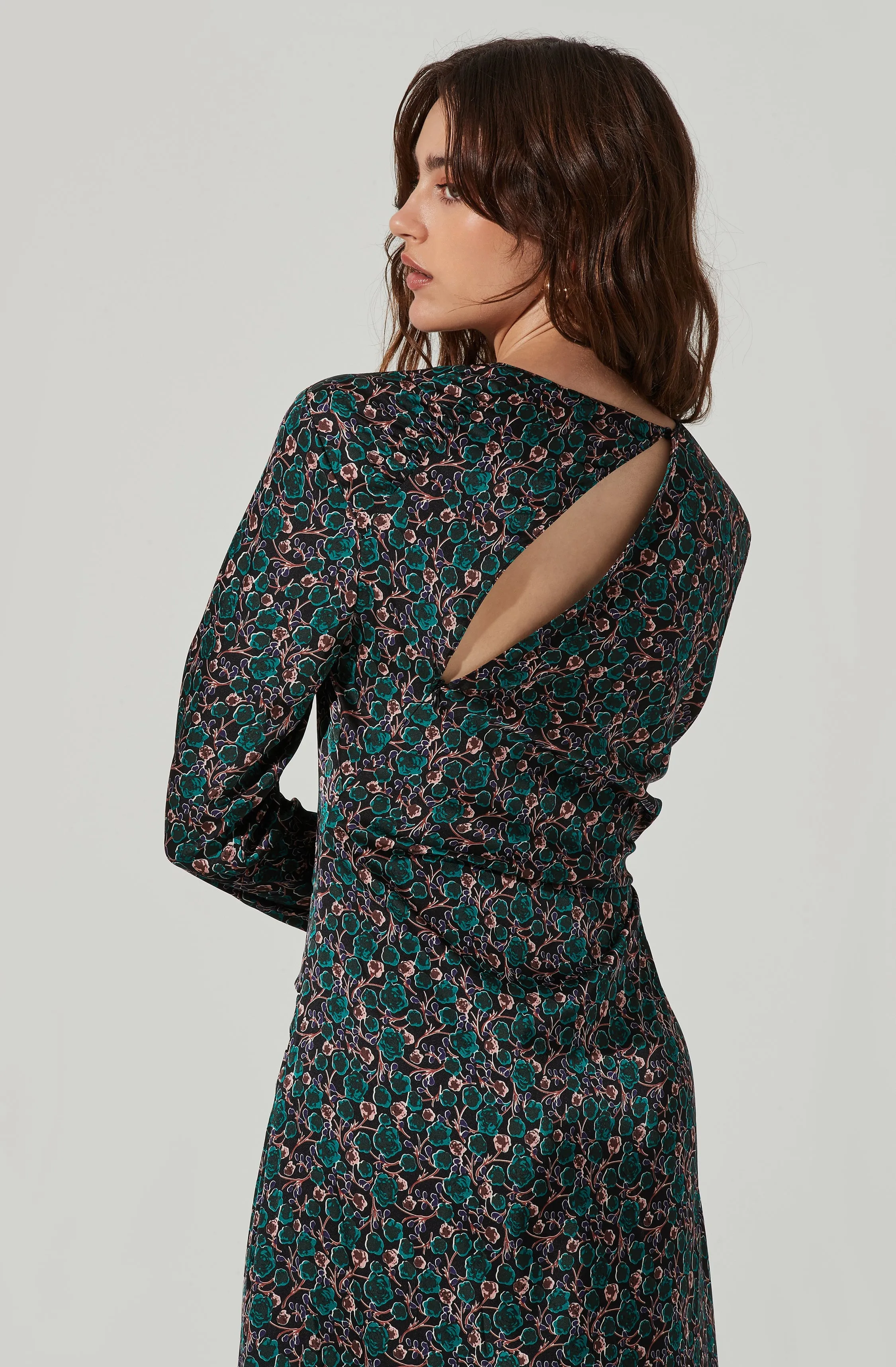 Floral Ruched Long Sleeve Midi Dress