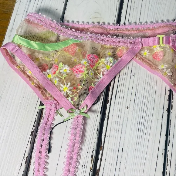 For Love &amp; Lemons Tutti Frutti Shimmer Strawberry Embroidered Garter Belt Sz S
