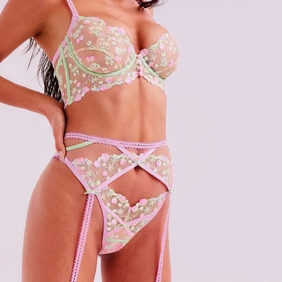 For Love &amp; Lemons Tutti Frutti Shimmer Strawberry Embroidered Garter Belt Sz S
