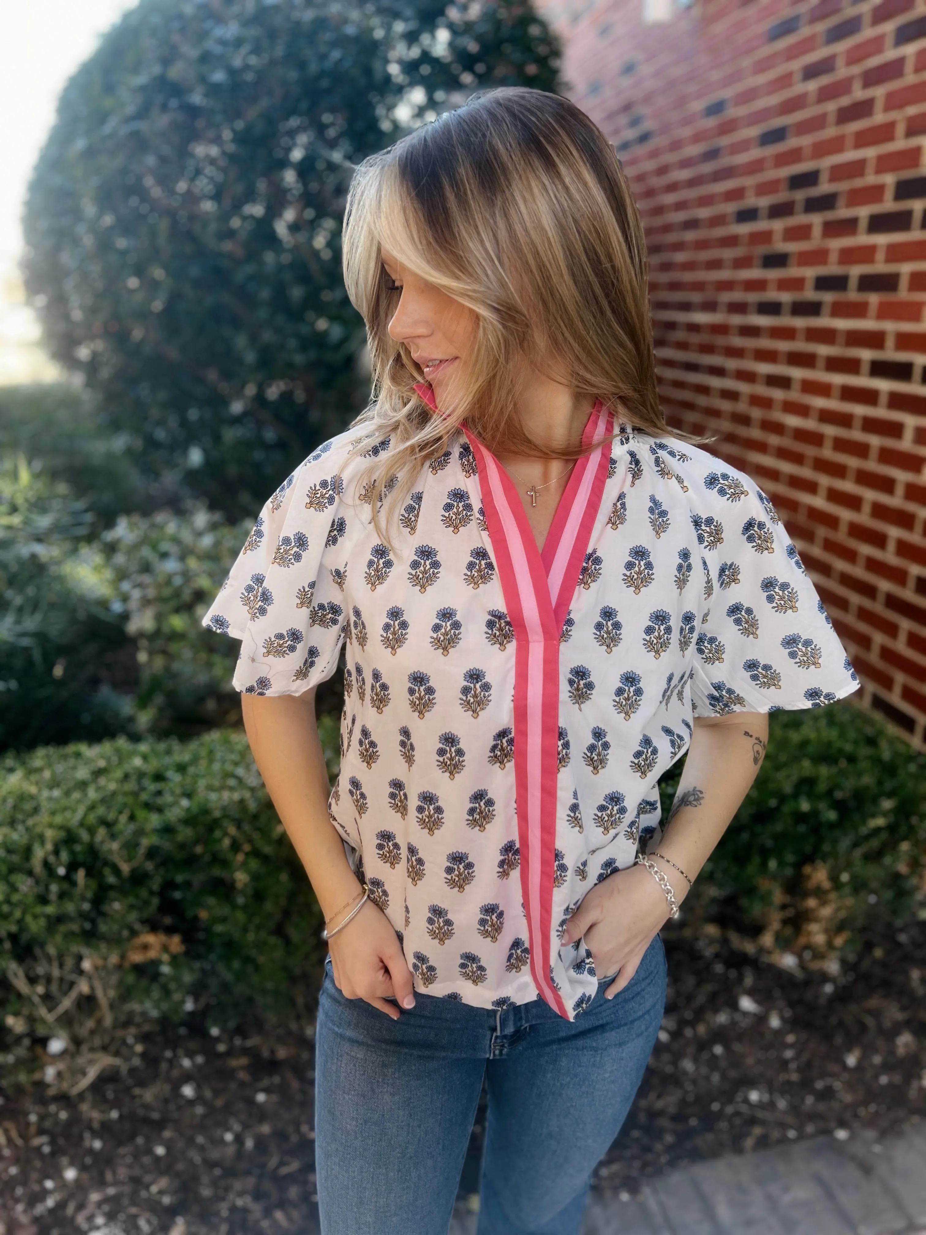 FRESH AS A DAISY TOP