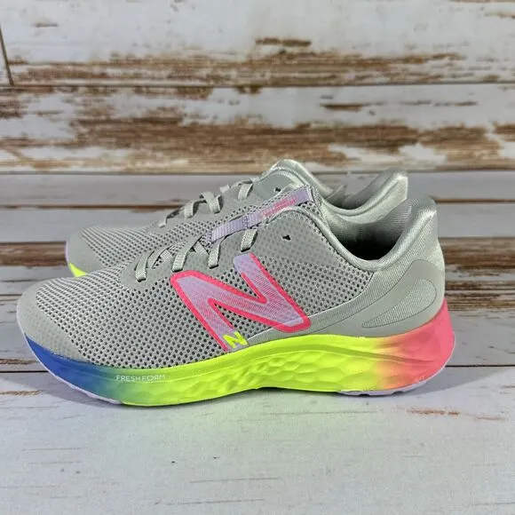 Girl's Sneakers New Balance Fresh Foam Arishi v4 Sneaker Sz 4 Grey Purple