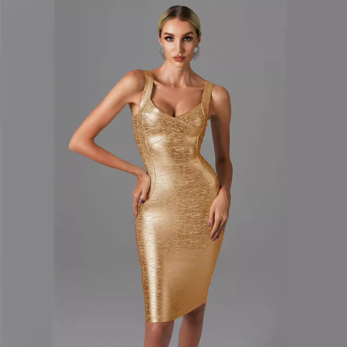 Gold Metallic Sleeveless Backless Bodycon Dress for Evening Parties