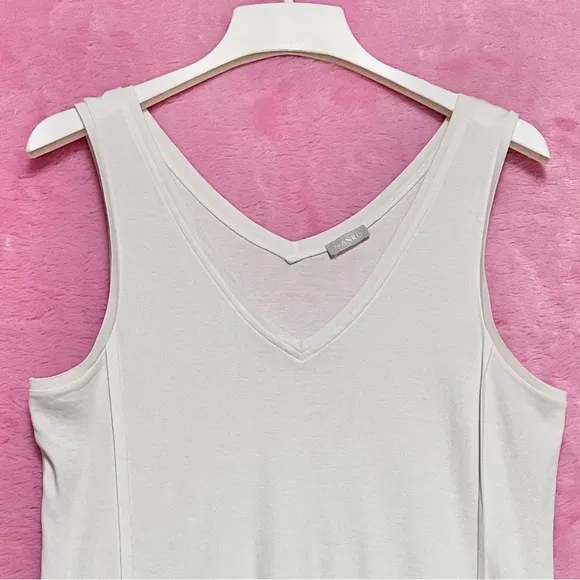 Hanro Pure Essence Nightgown Womens SZ Large Sleeveless Off White Quiet Luxury