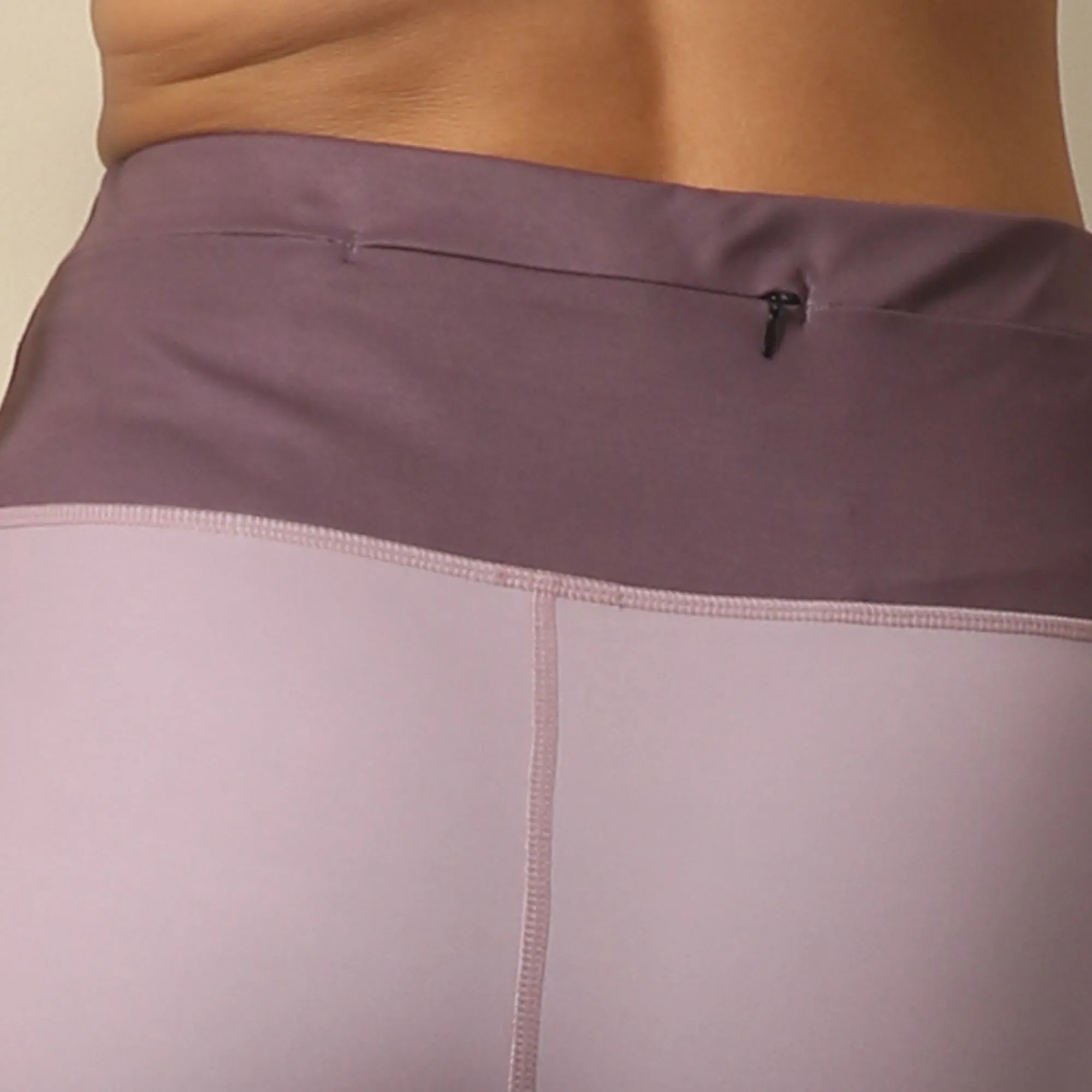 High-Waist Compression Waistband Ankle-Length Leggings with Tri-Color Block