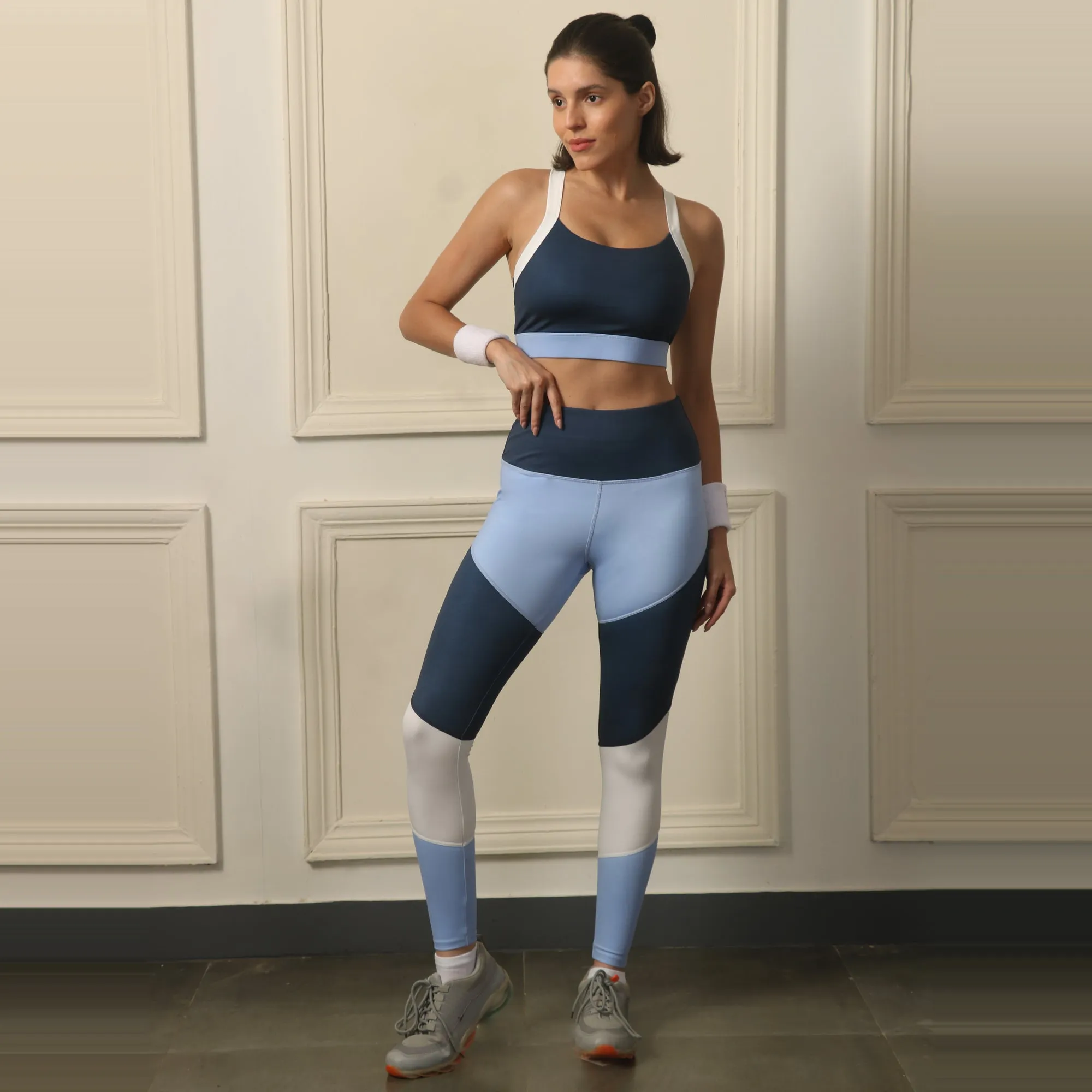 High-Waist Compression Waistband Ankle-Length Leggings with Tri-Color Block