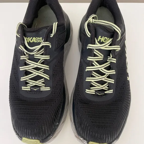 Hoka One One Bondi 7 Mens Running Walking Shoes Size 11.5 Black Graphite Yellow