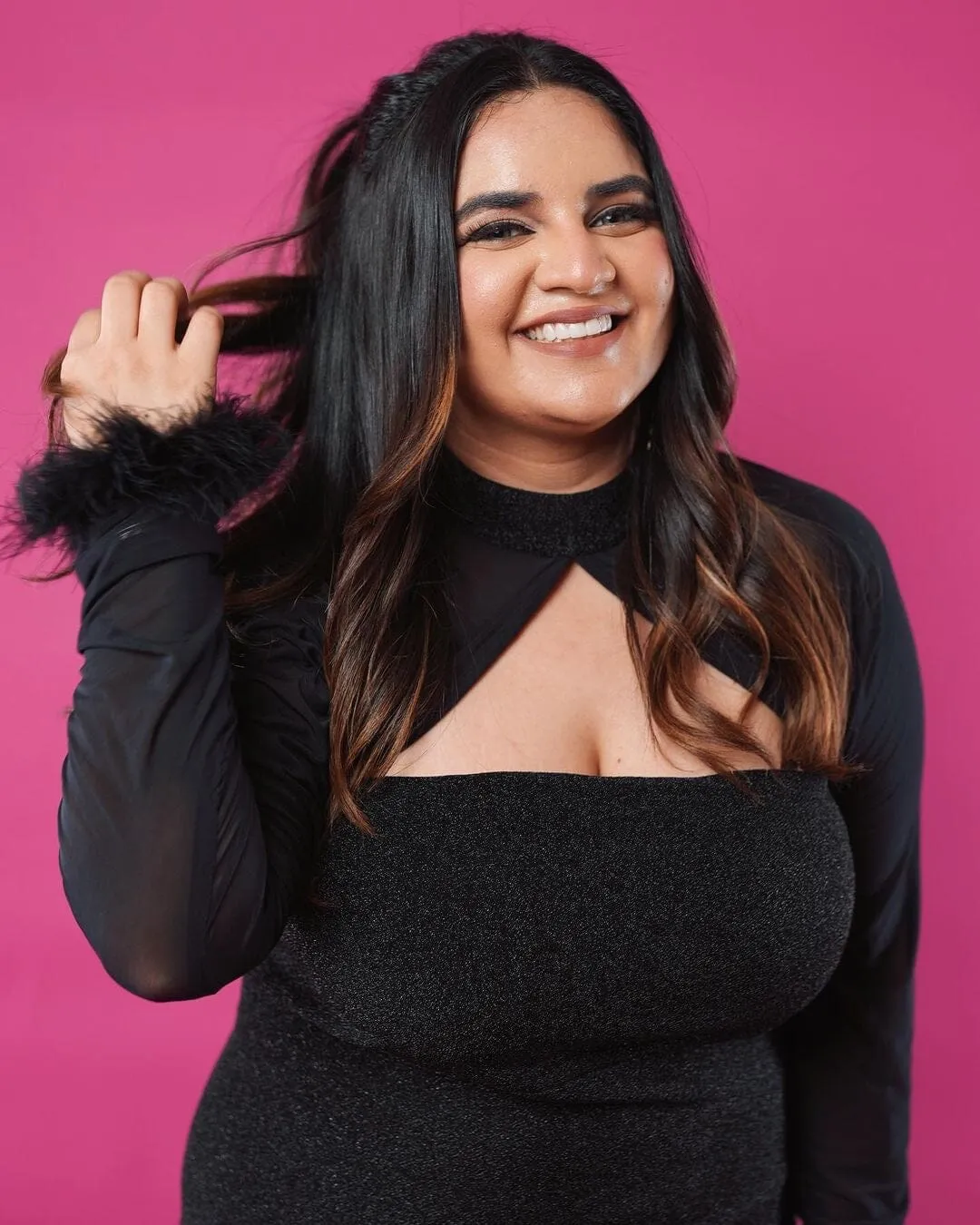 Hopeless romantic - bodycon midi dress in black