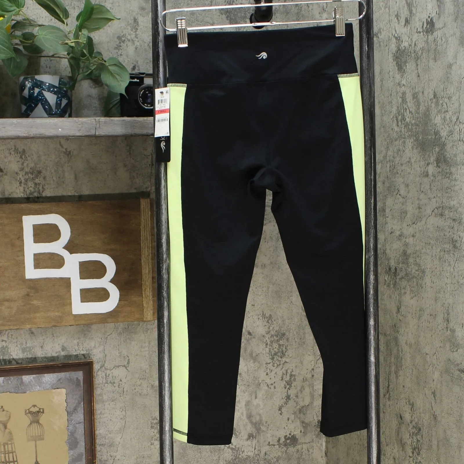 Ideology Women's Colorblocked Cropped Leggings