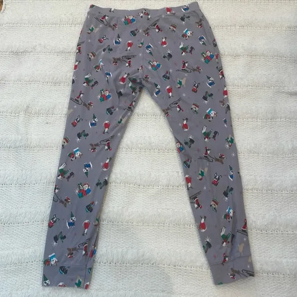 Jingles &amp; Joy Christmas pajamas dog sledding cotton spandex red women’s size L