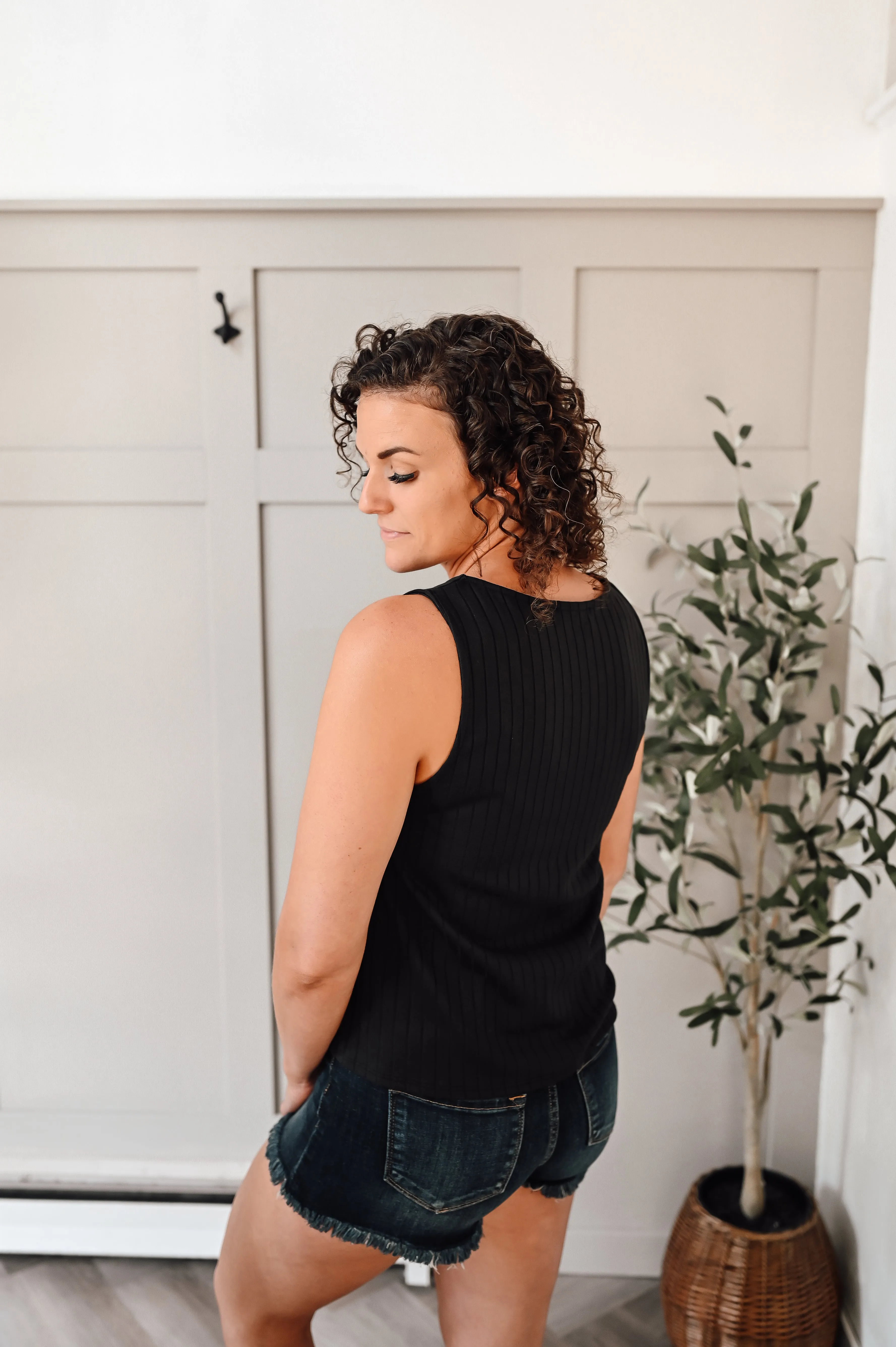 Josie V-Neck Tank *FINAL SALE*