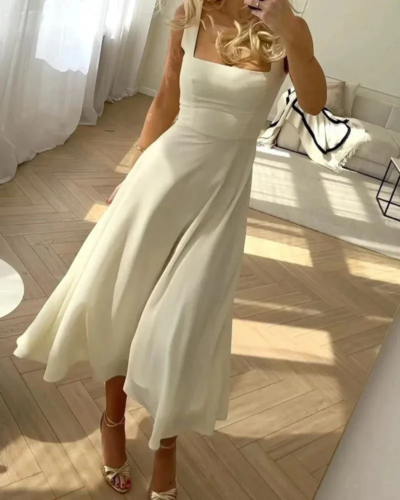Karla® | Elegant Chiffon Dress With A Square Neckline
