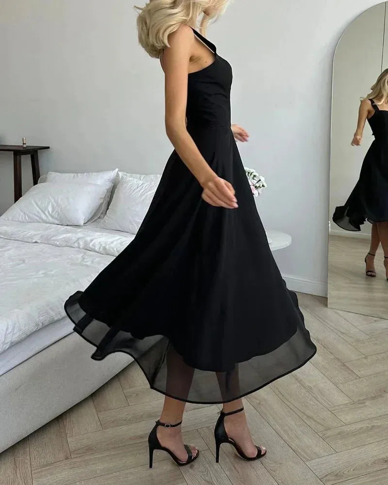Karla® | Elegant Chiffon Dress With A Square Neckline