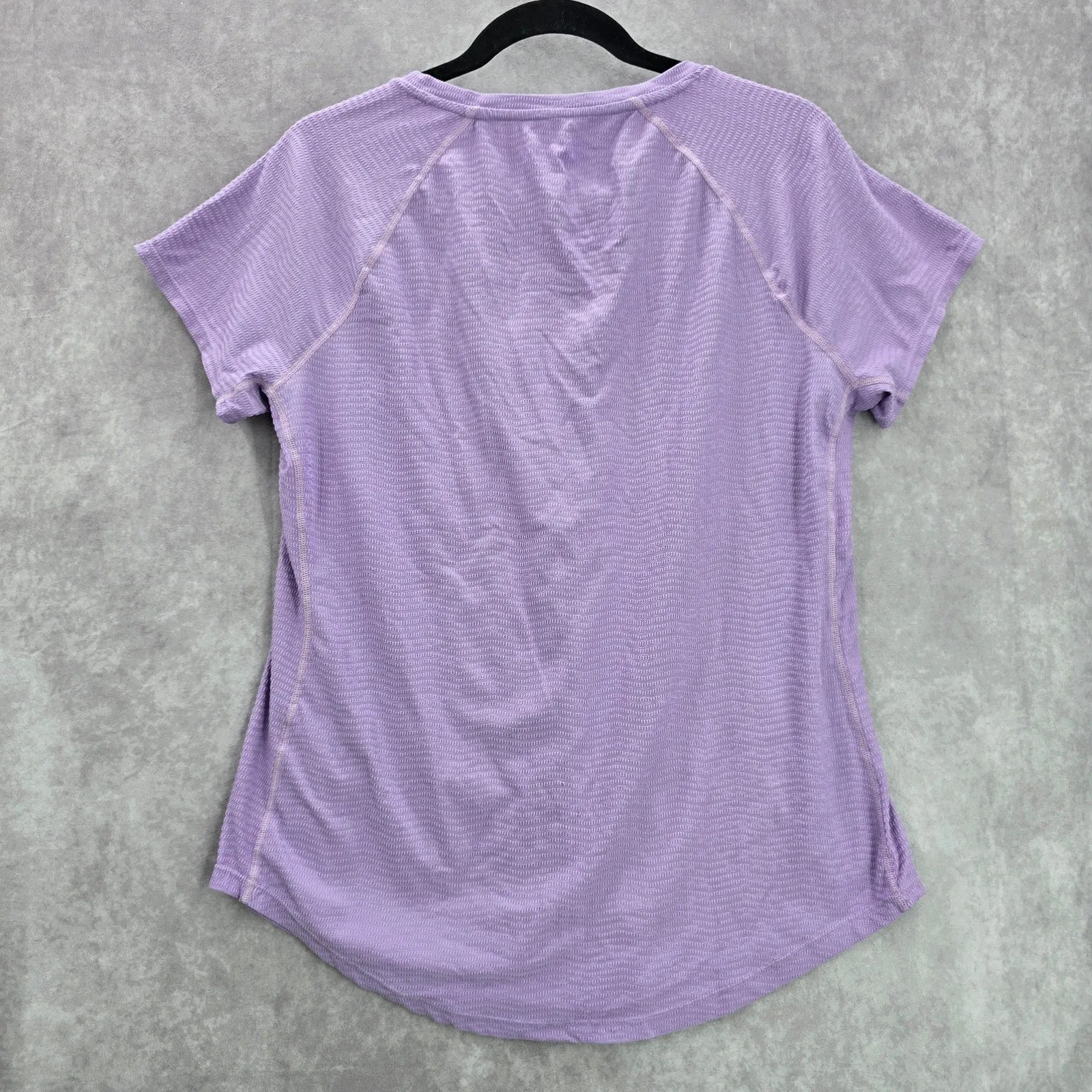 Kirkland Purple Short Sleeve Activewear Performance Athletic Tshirt Top Medium