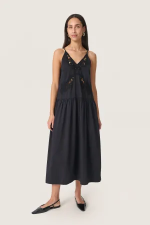 Kosee Dress