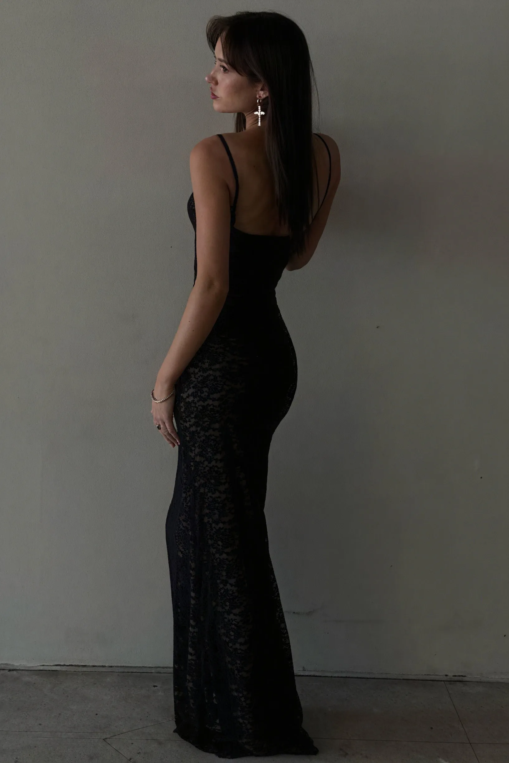 Lace Maxi Dress: Sweetheart Neckline, Fitted Bodice
