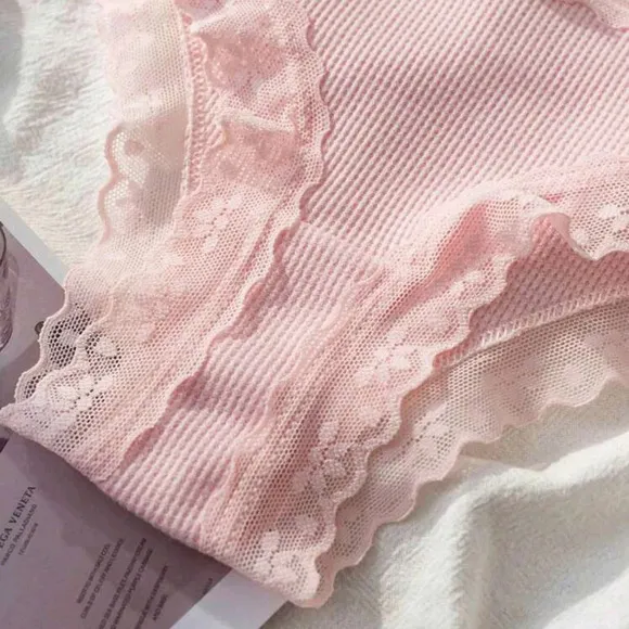 Lace Patchwork Seamless Triangle Panties (12piece set)